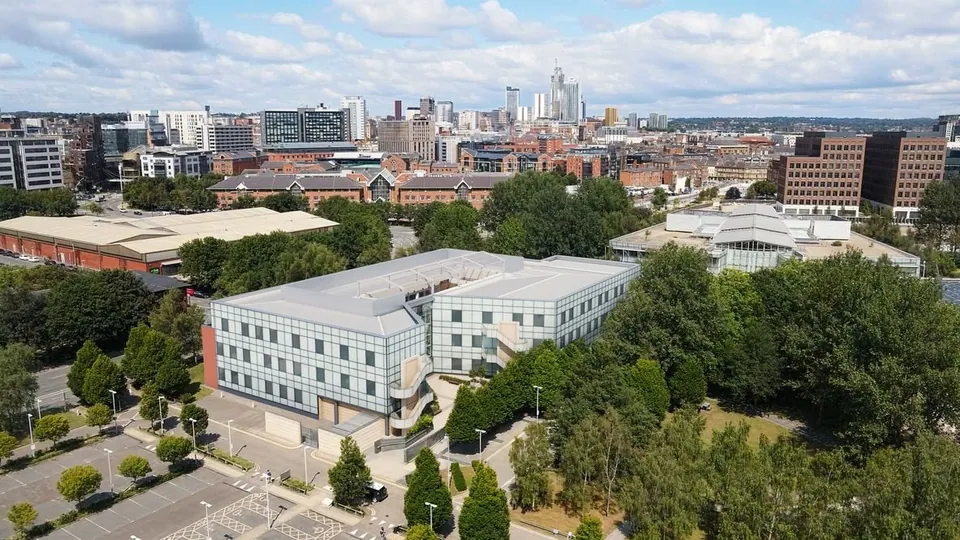 Aire Gardens, Leeds: image 6