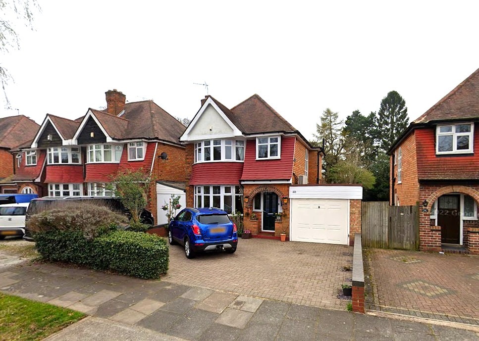 Family houses near schools in Birmingham