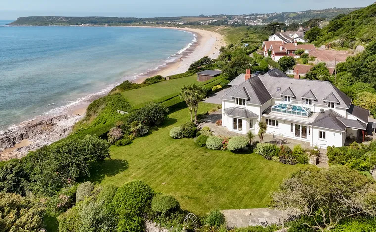 Luxury Coastal Homes for Sale in the UK